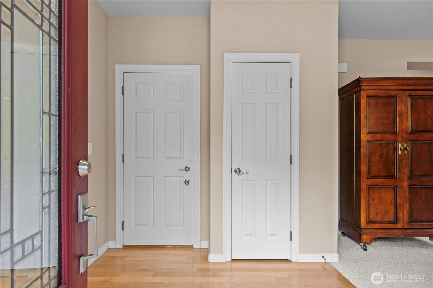 4900 Cypress Drive Property Photo 5