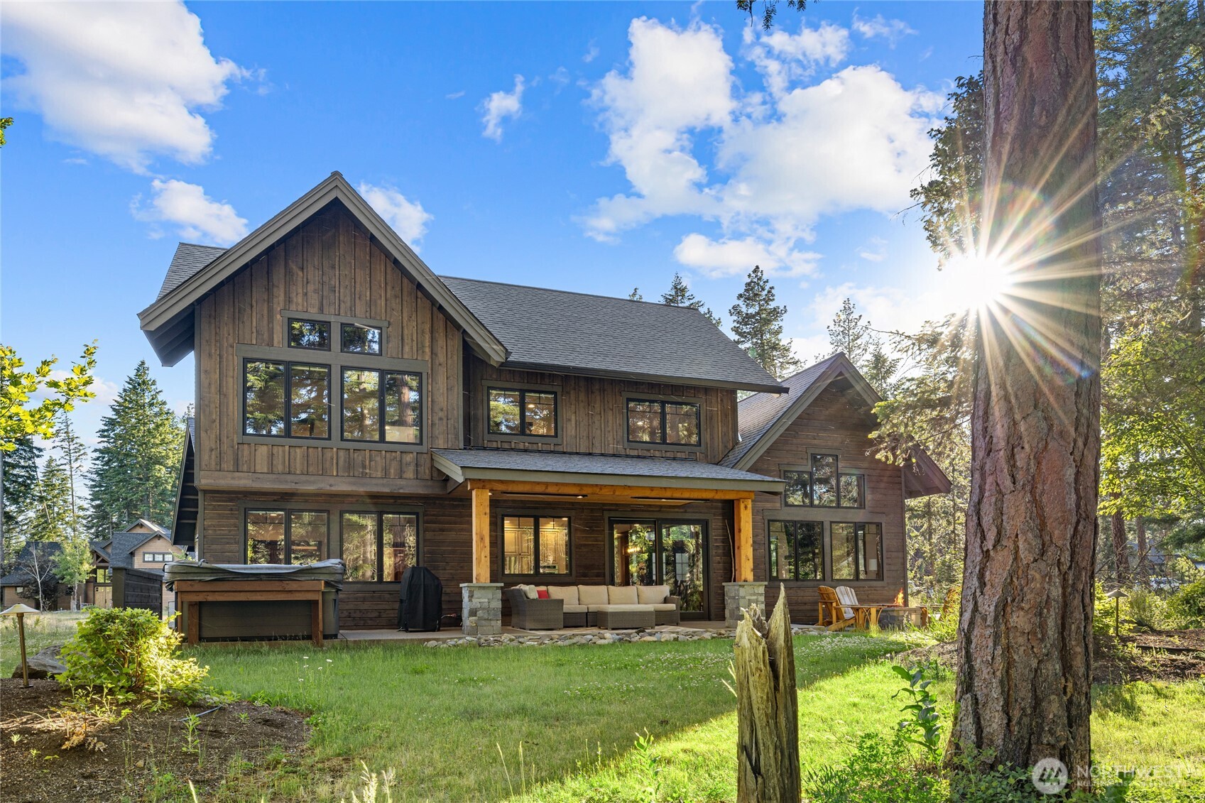 1230 Kokanee Loop Property Photo 16