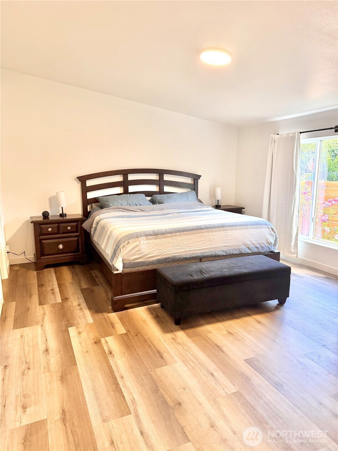 1314 Whitney Avenue Property Photo 14