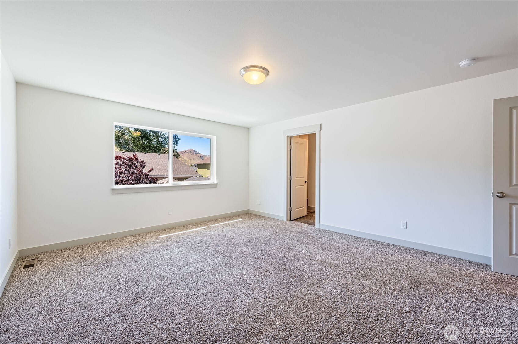 624 Craig Avenue Property Photo 16