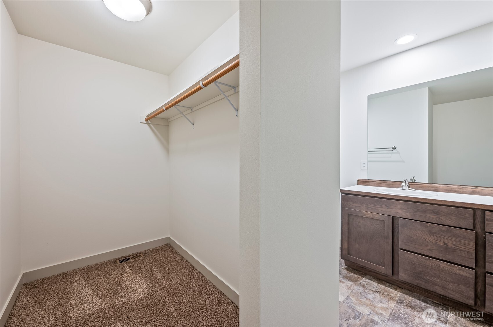624 Craig Avenue Property Photo 17