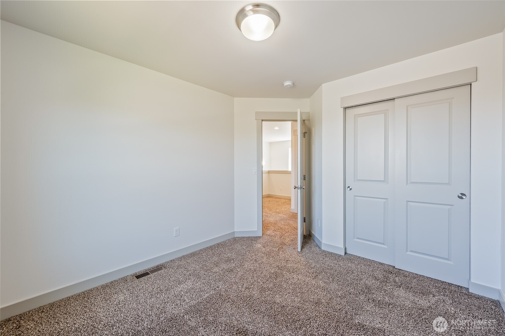 624 Craig Avenue Property Photo 24