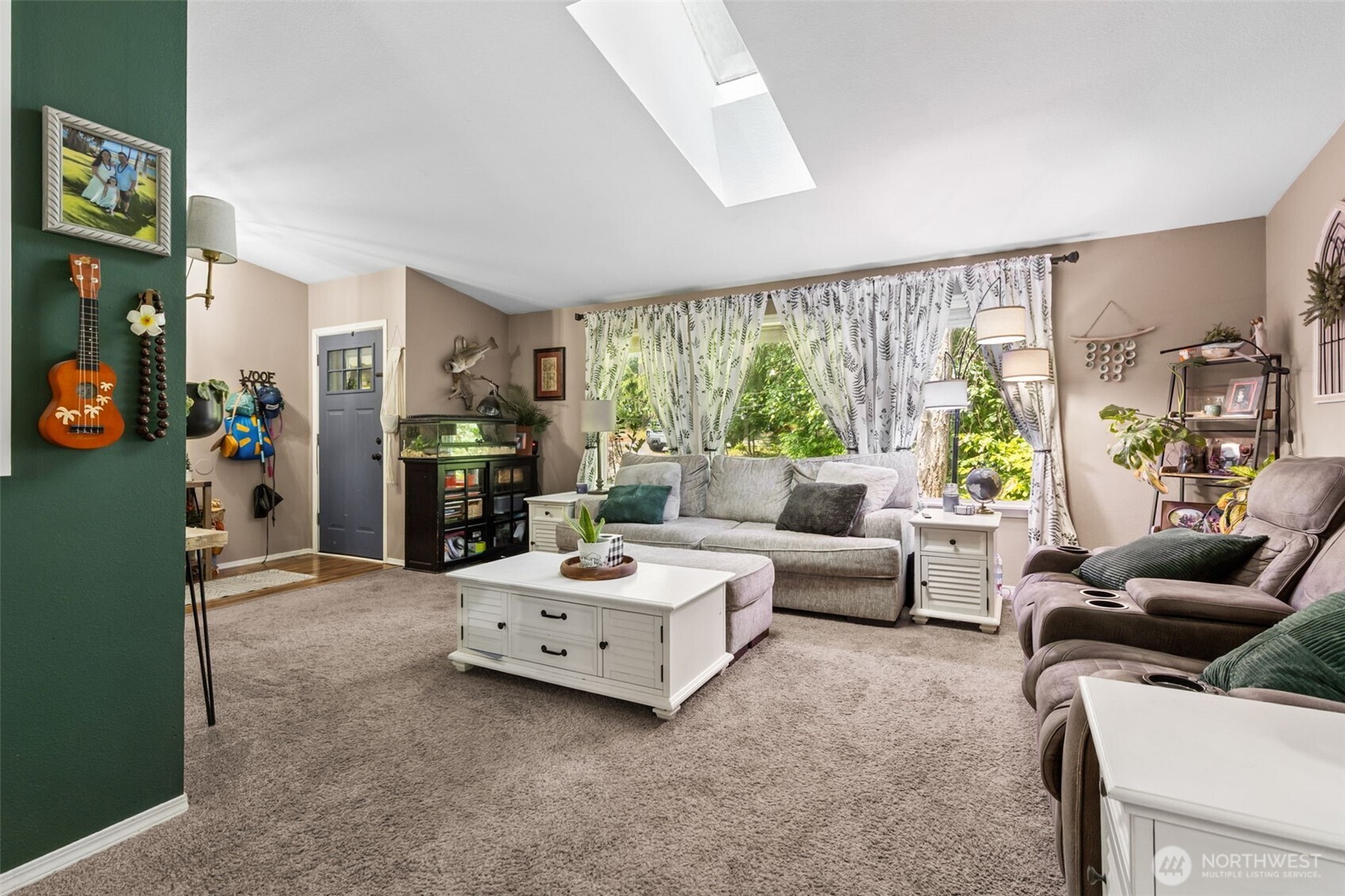 22521 Crown Circle Property Photo 20