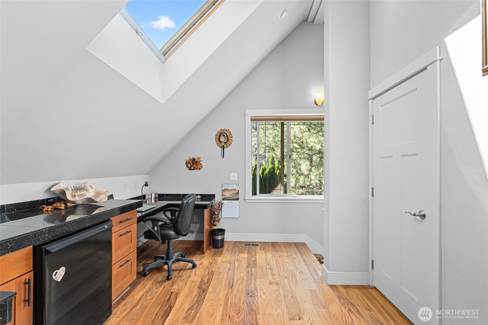 41840 Porcupine Bay Road Property Photo 15