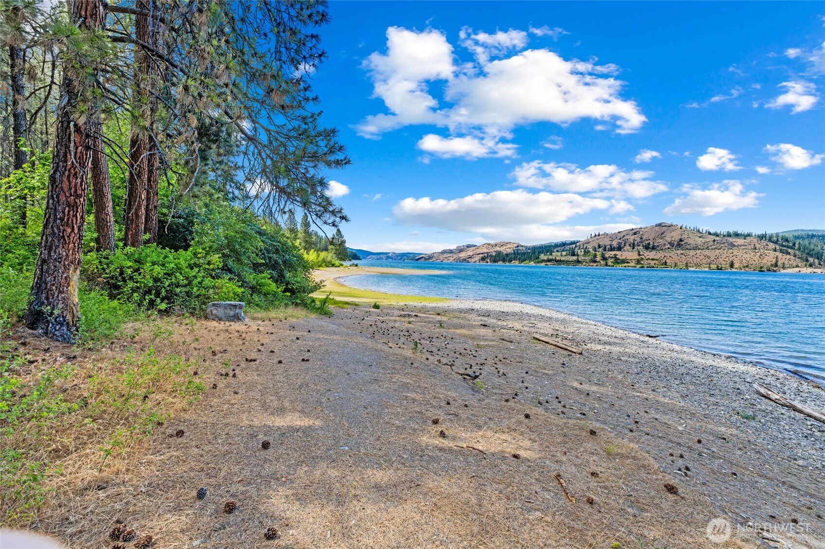 41840 Porcupine Bay Road Property Photo 40
