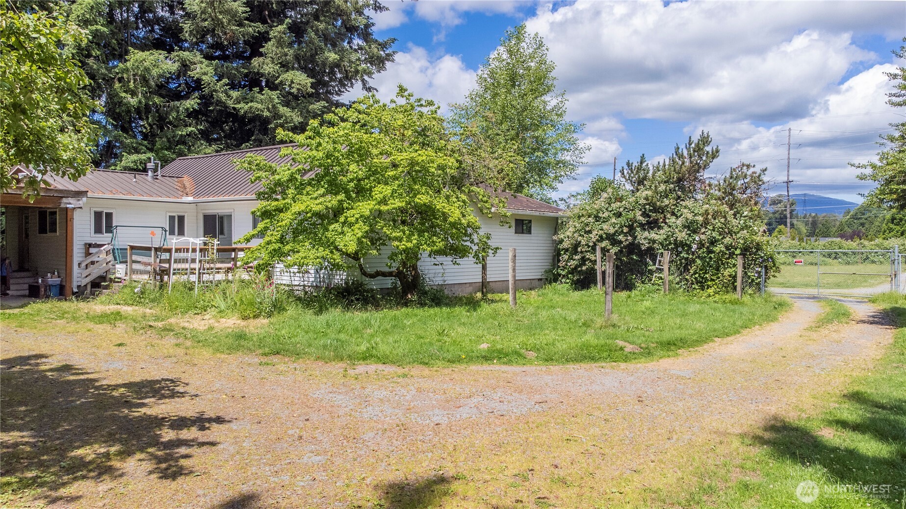 24498 Polte Road Property Photo 2