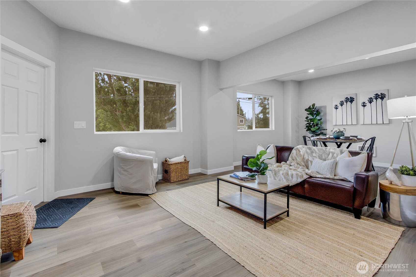 307 S Exchange Street Property Photo 10