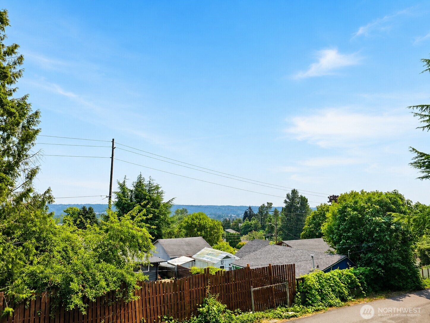 4848 S 170th Street Property Photo 5