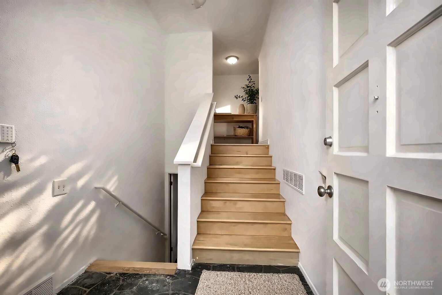 4848 S 170th Street Property Photo 6