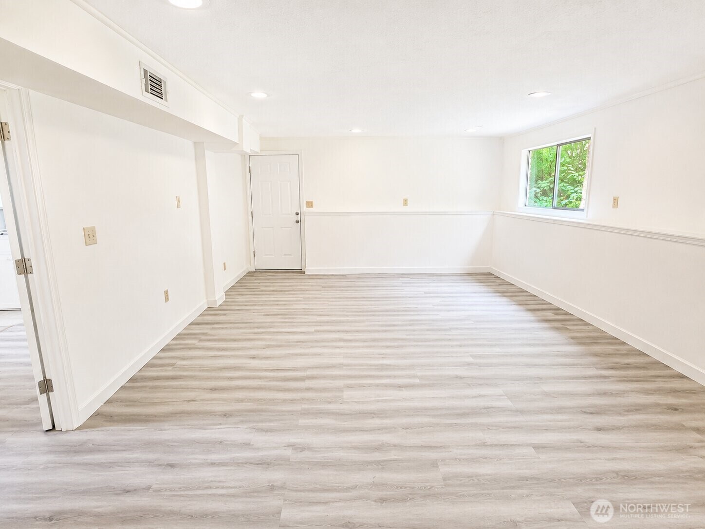 4848 S 170th Street Property Photo 20
