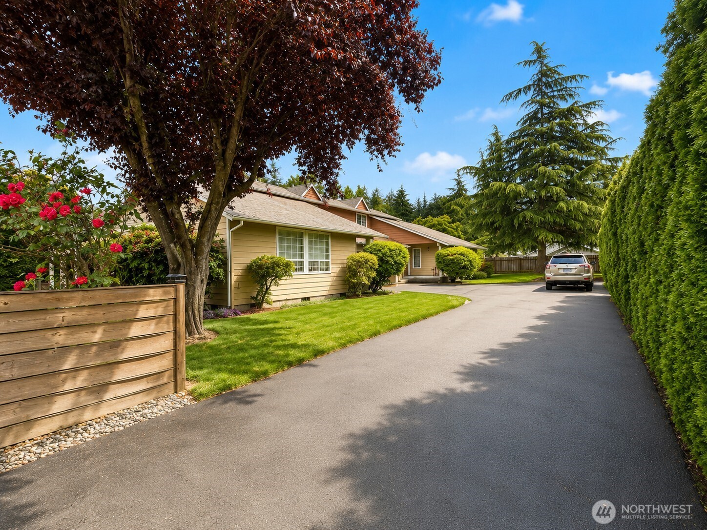 219 7TH Street Property Photo 1