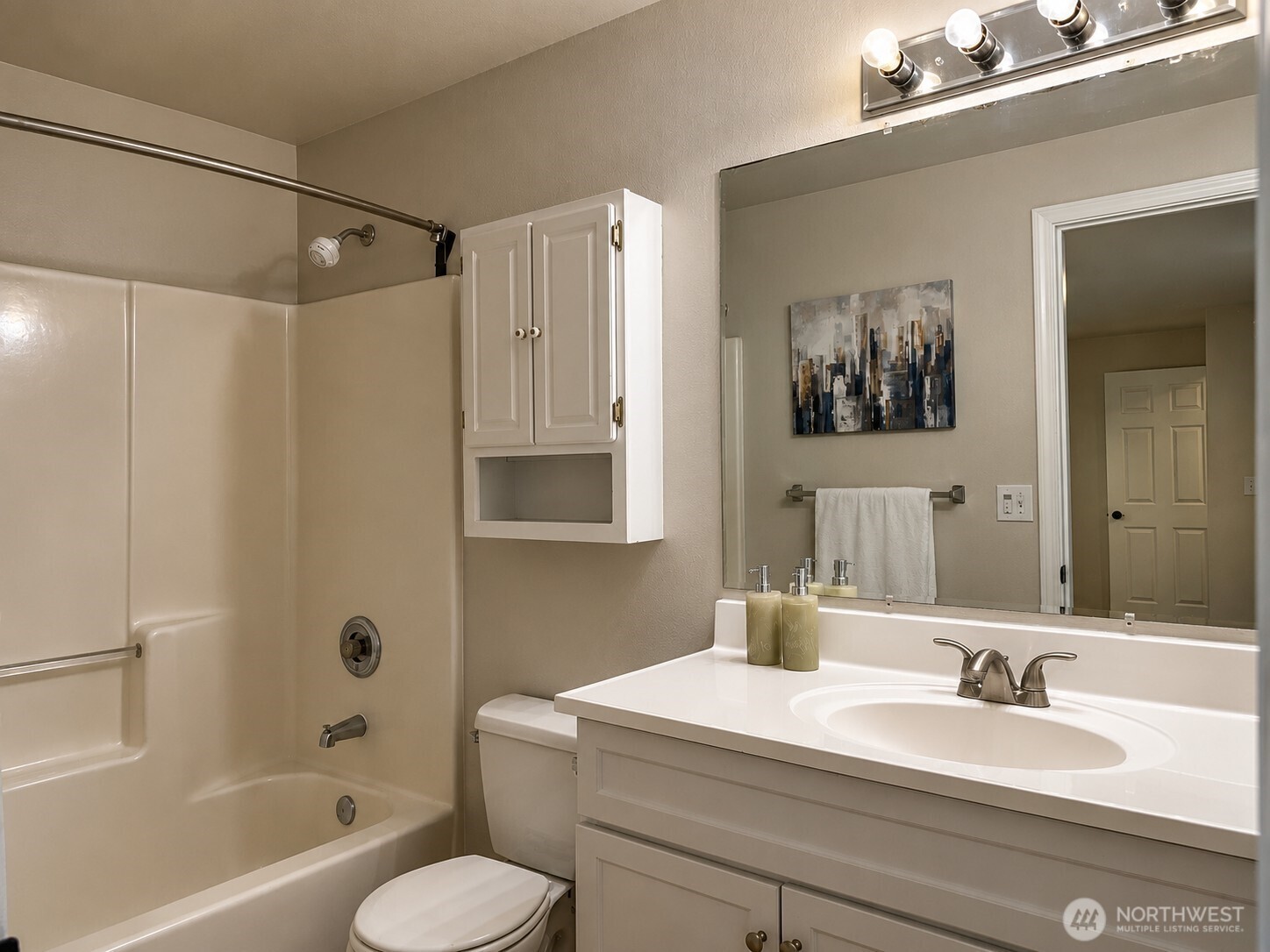 219 7th Street Property Photo 16