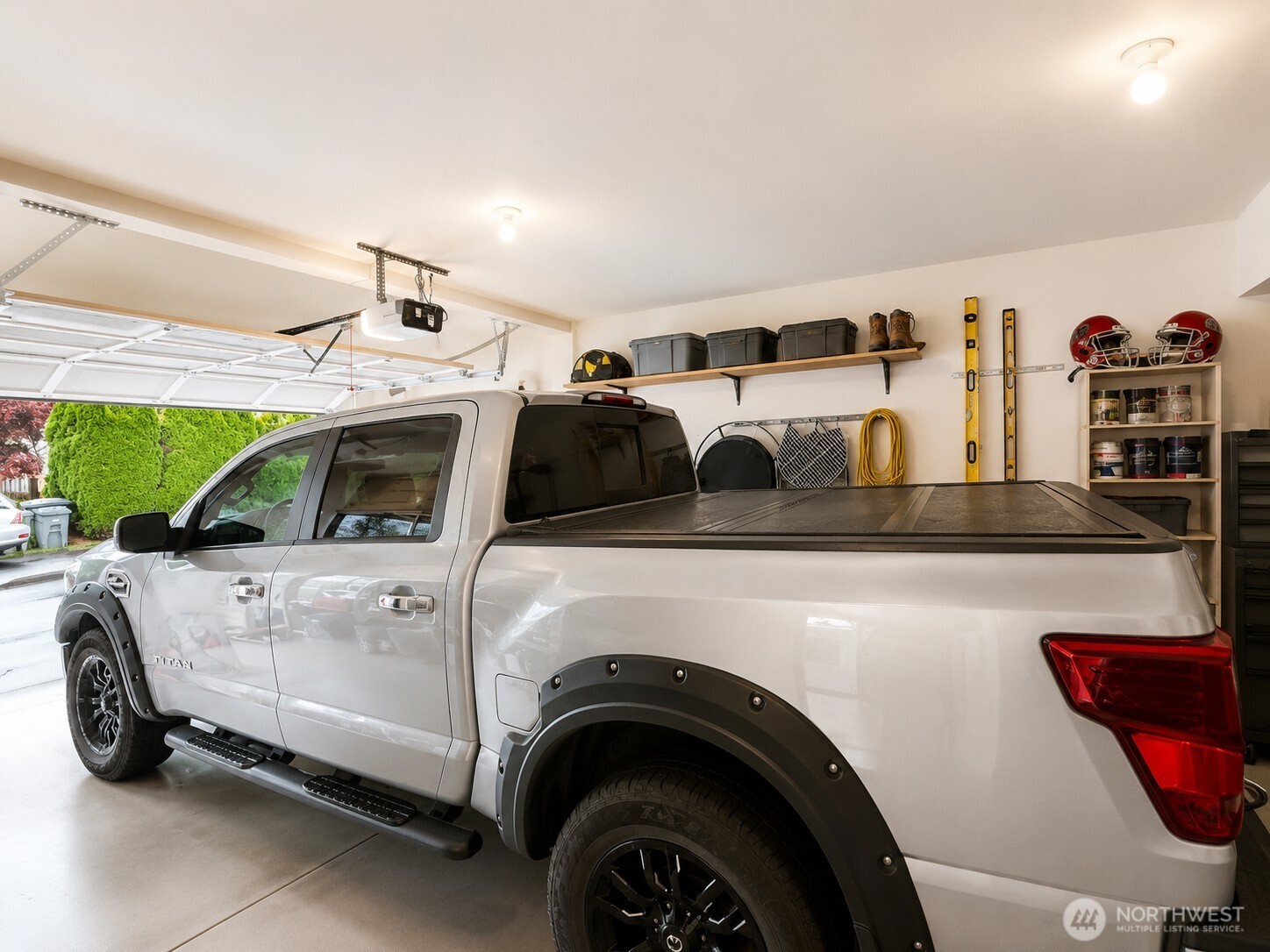219 7th Street Property Photo 17