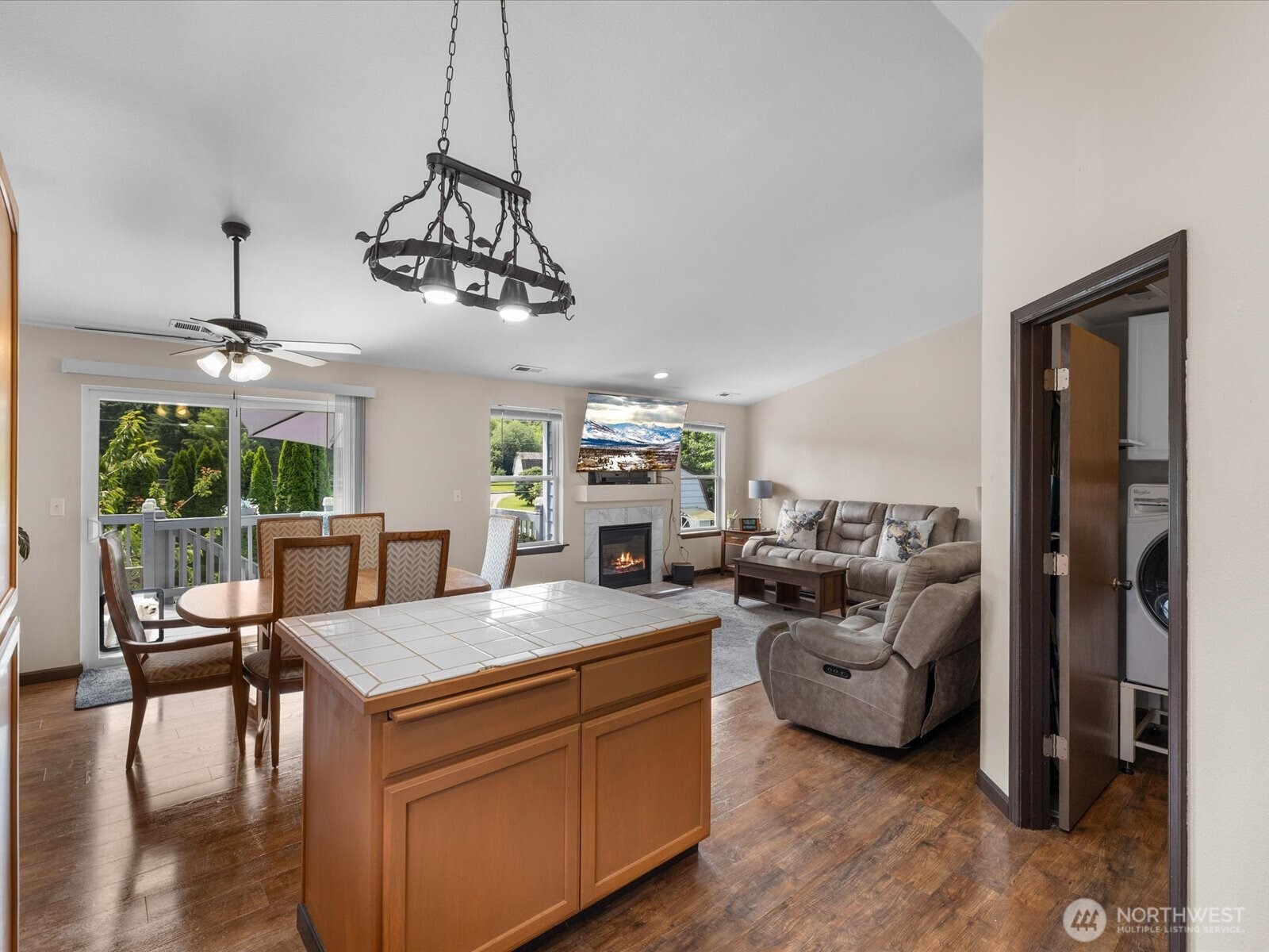 7812 Condor Drive Property Photo 4