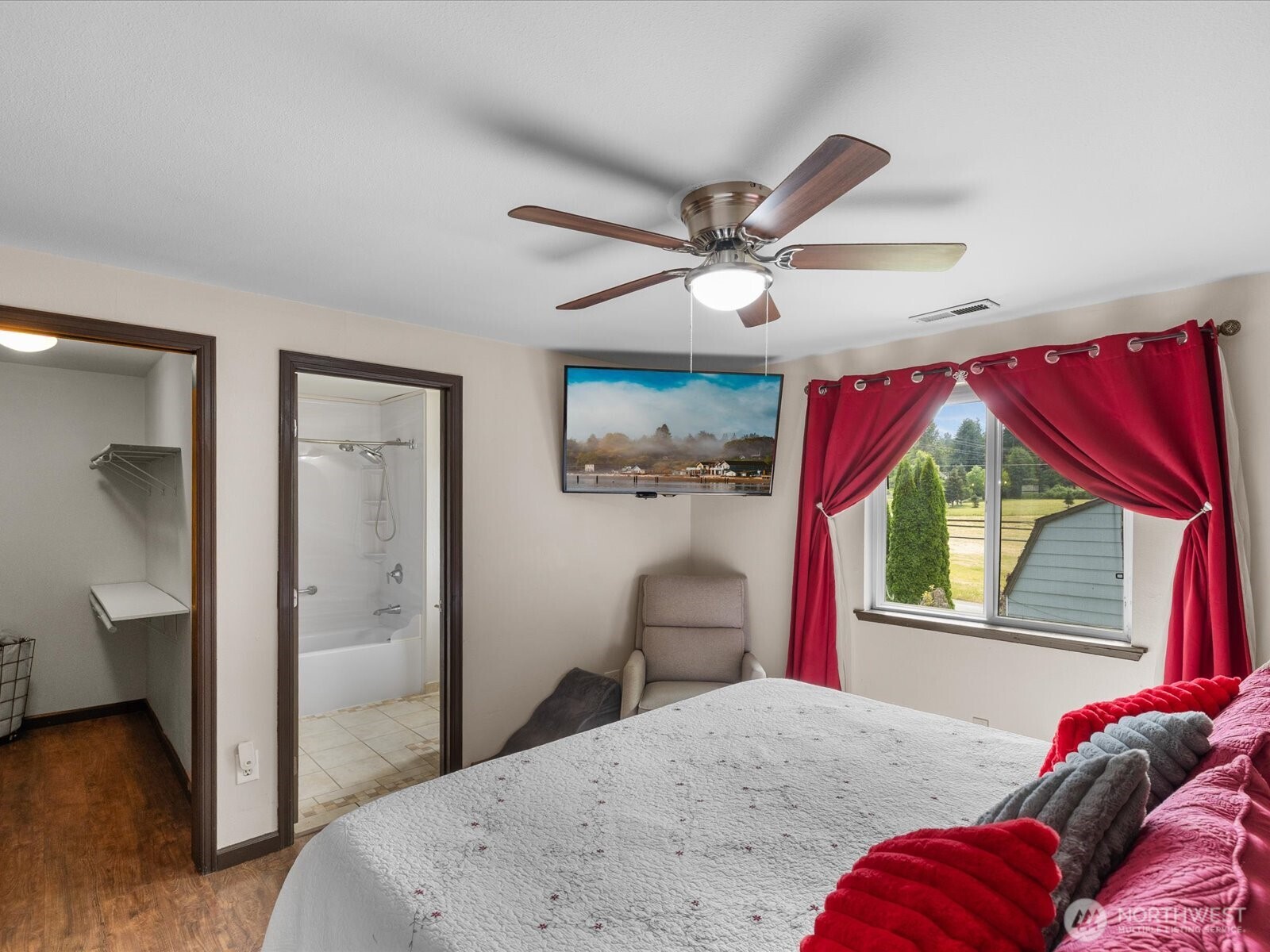 7812 Condor Drive Property Photo 10