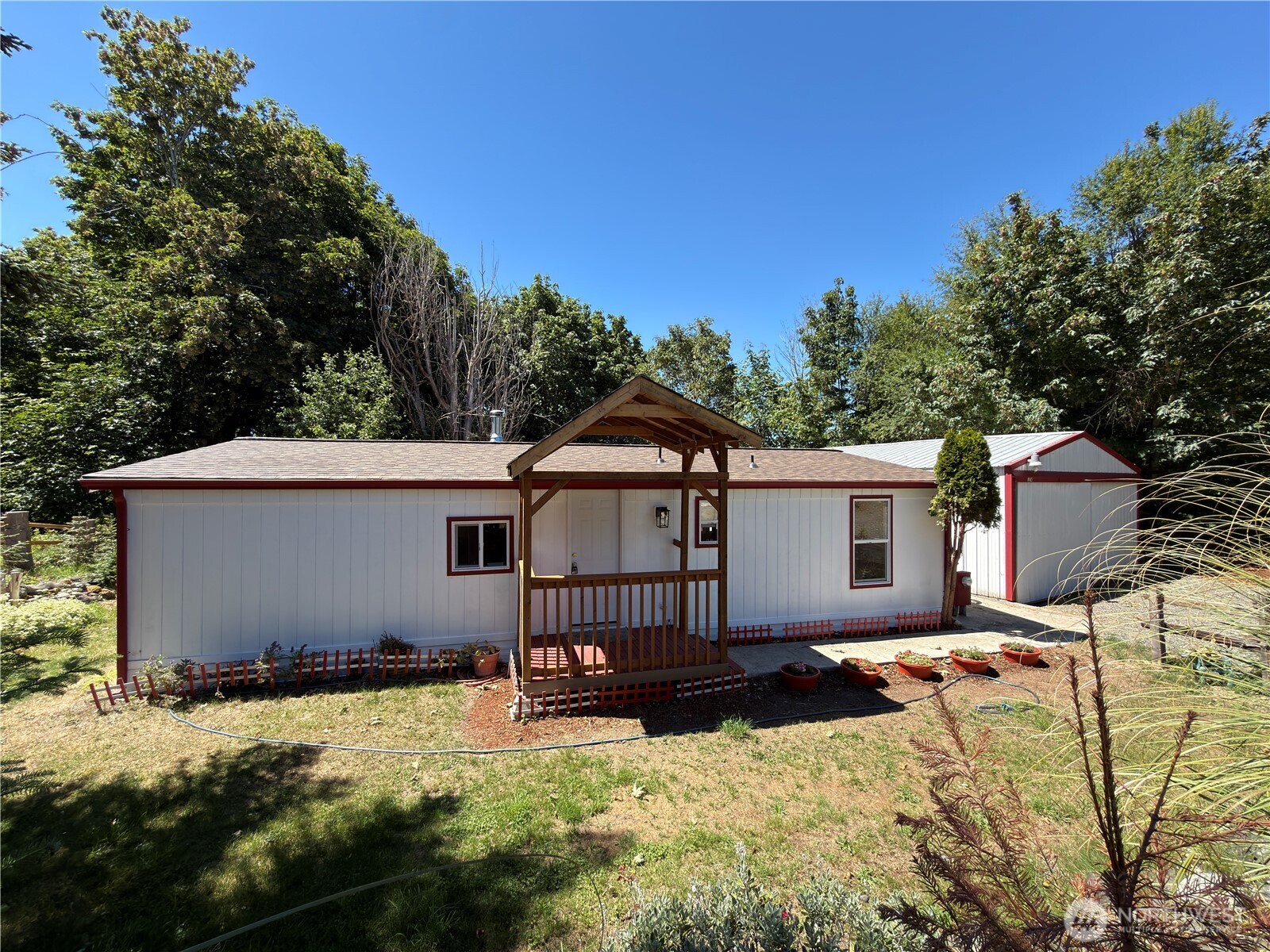 274 Deer Park Road Property Photo 19