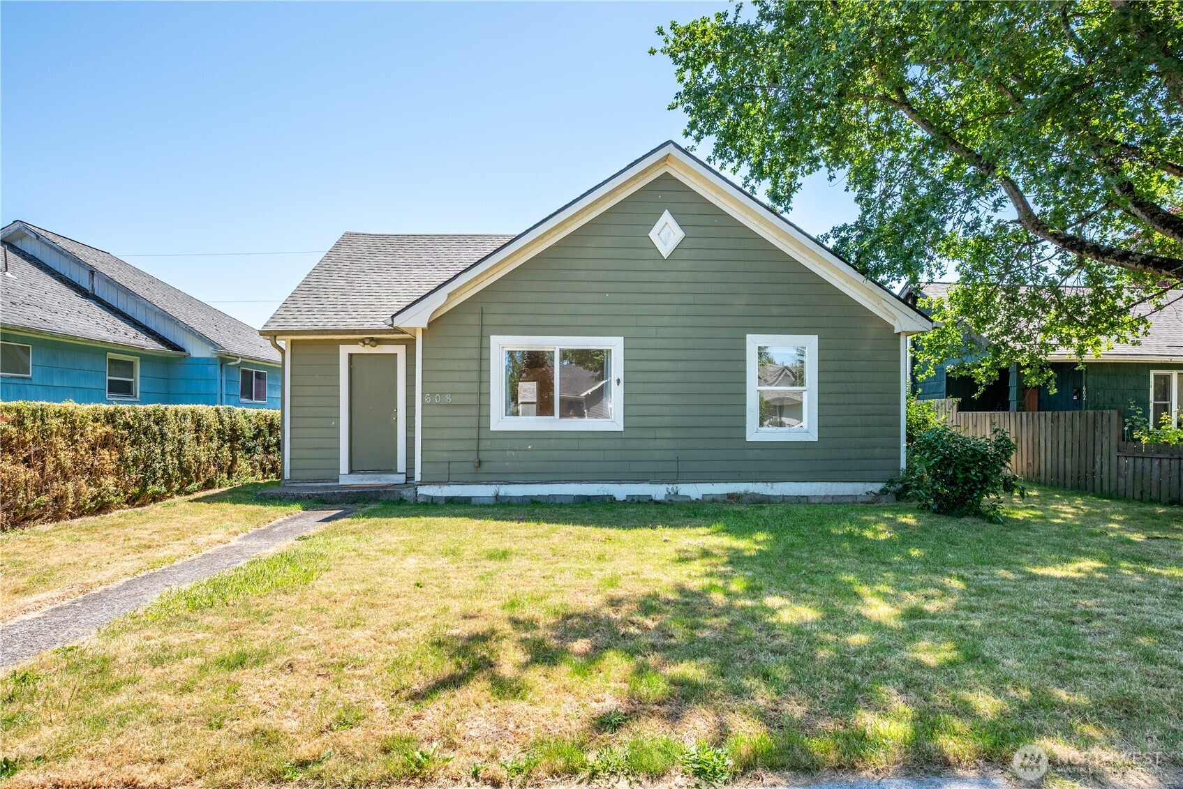 608 16th Avenue Property Photo 1