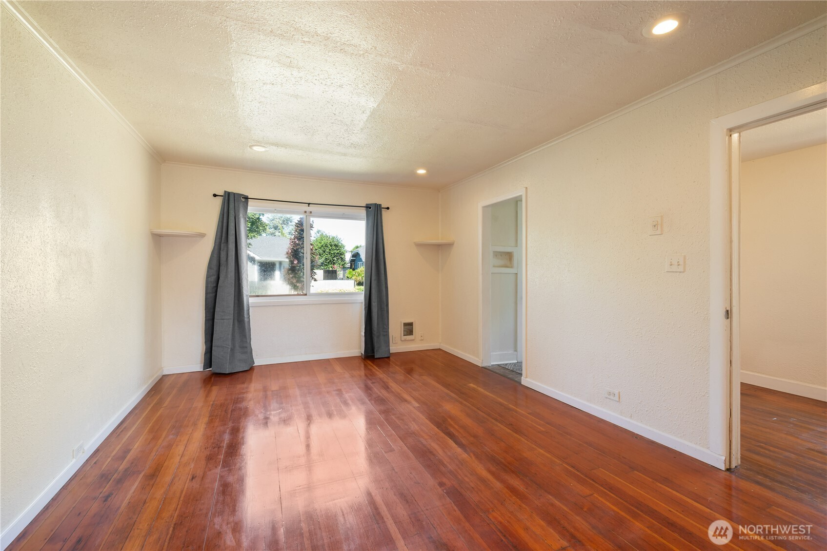 608 16th Avenue Property Photo 5