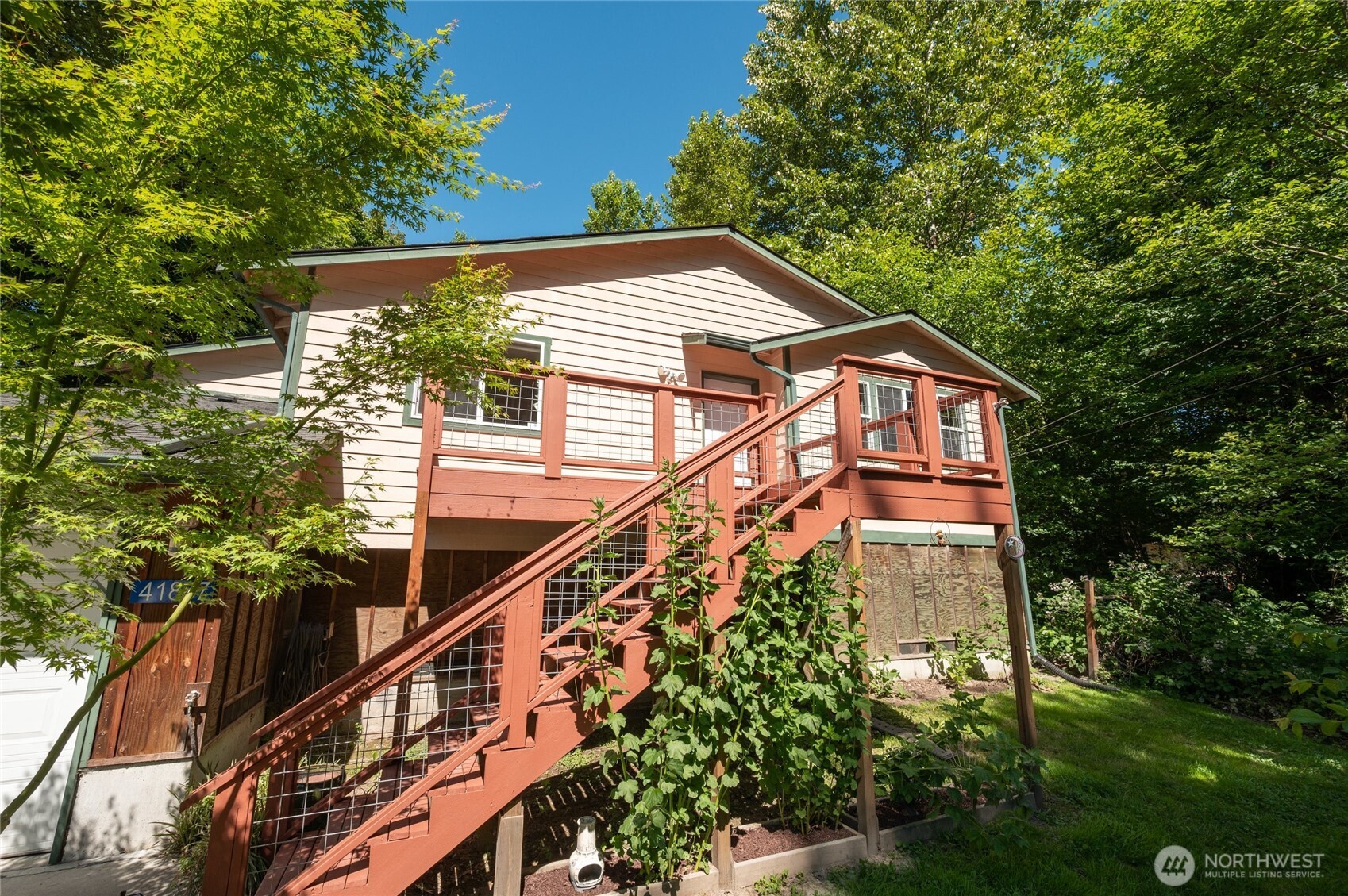 41887 Cape Horn Drive Property Photo 3