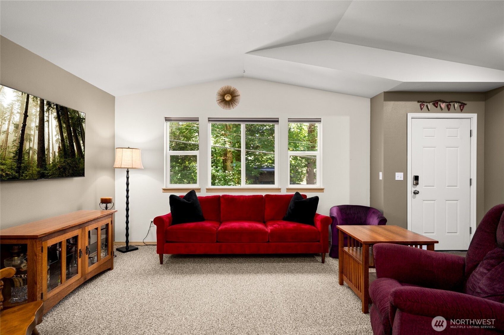 41887 Cape Horn Drive Property Photo 8
