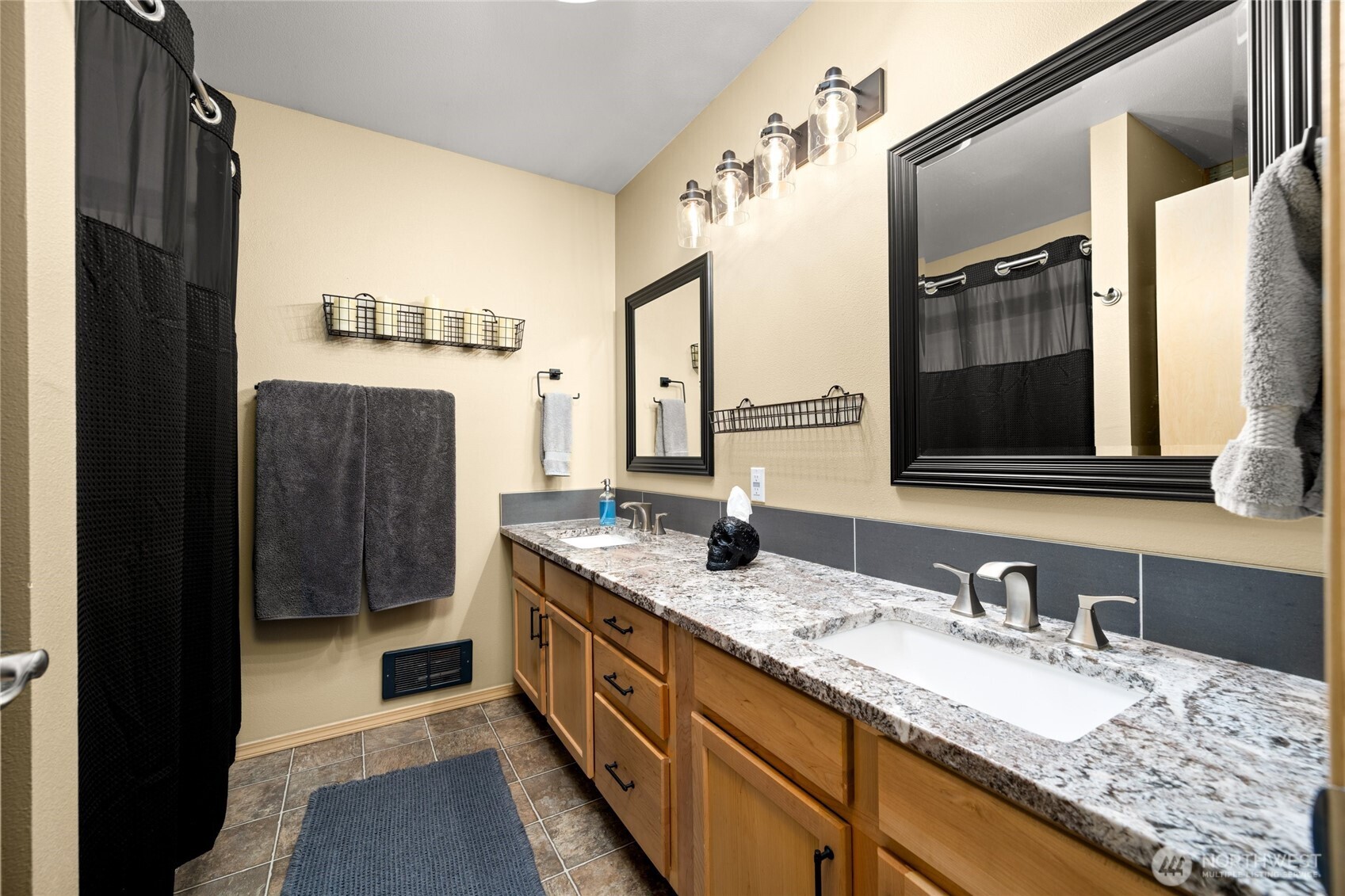 41887 Cape Horn Drive Property Photo 20