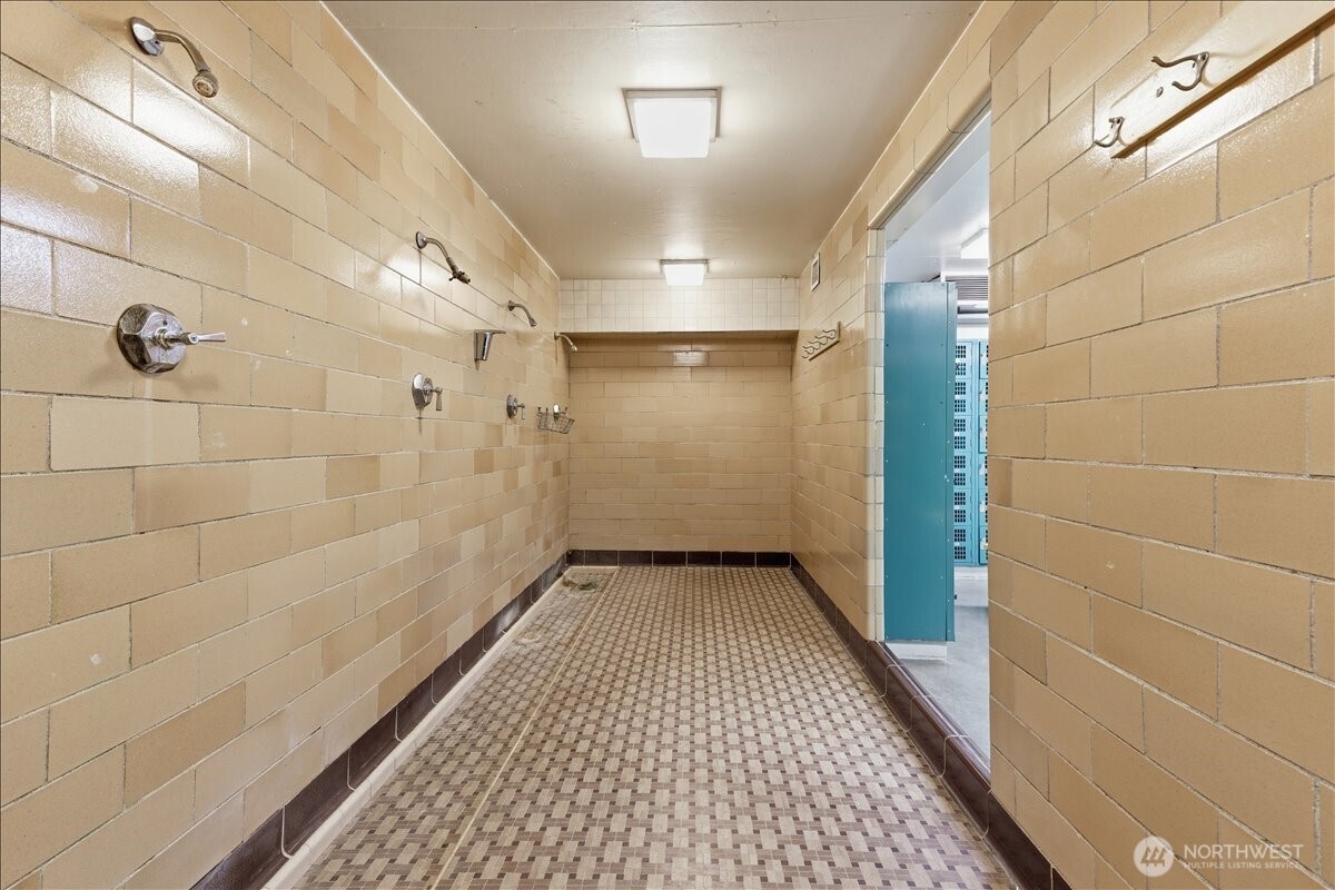 412 Federal Avenue Property Photo 11