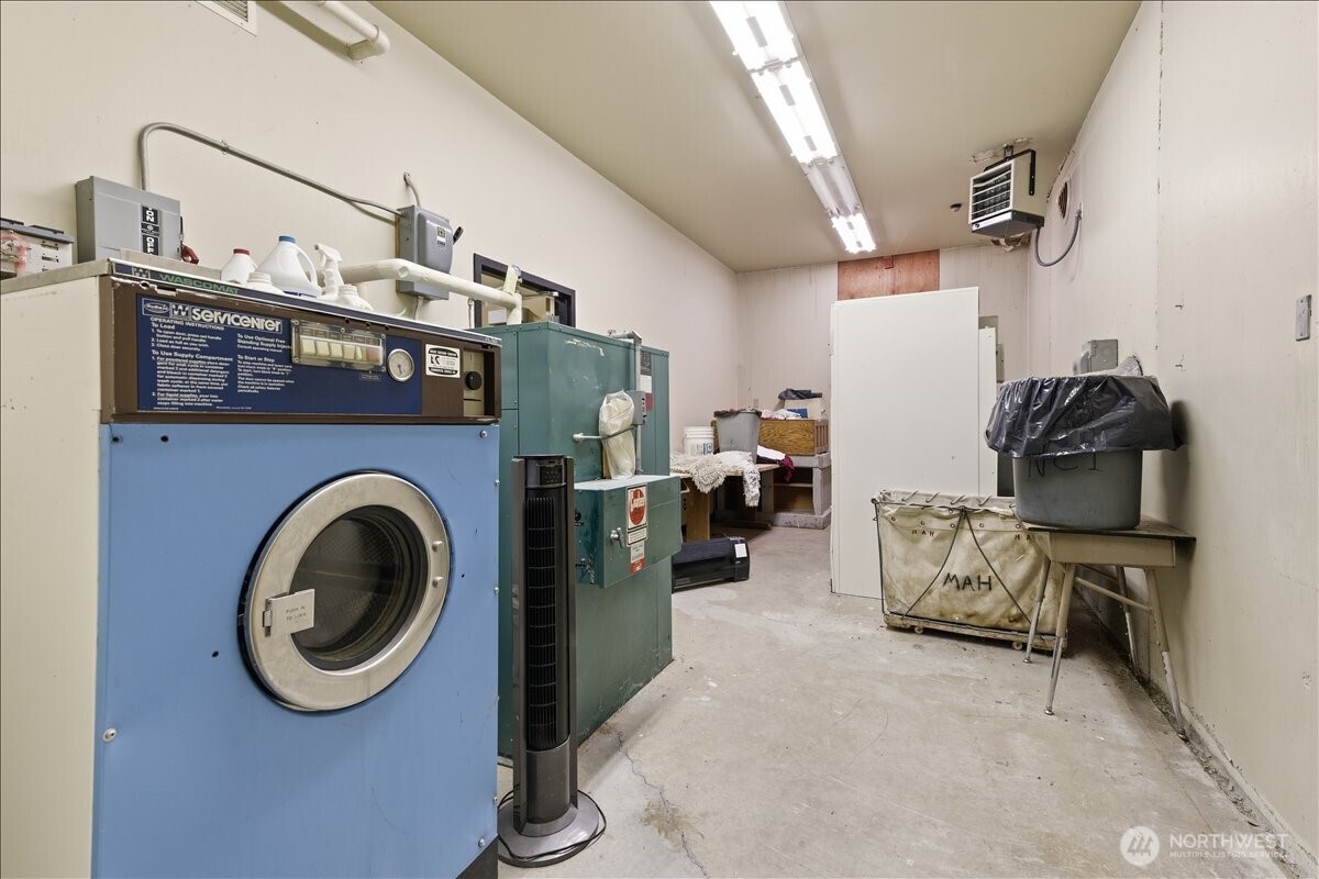 412 Federal Avenue Property Photo 14