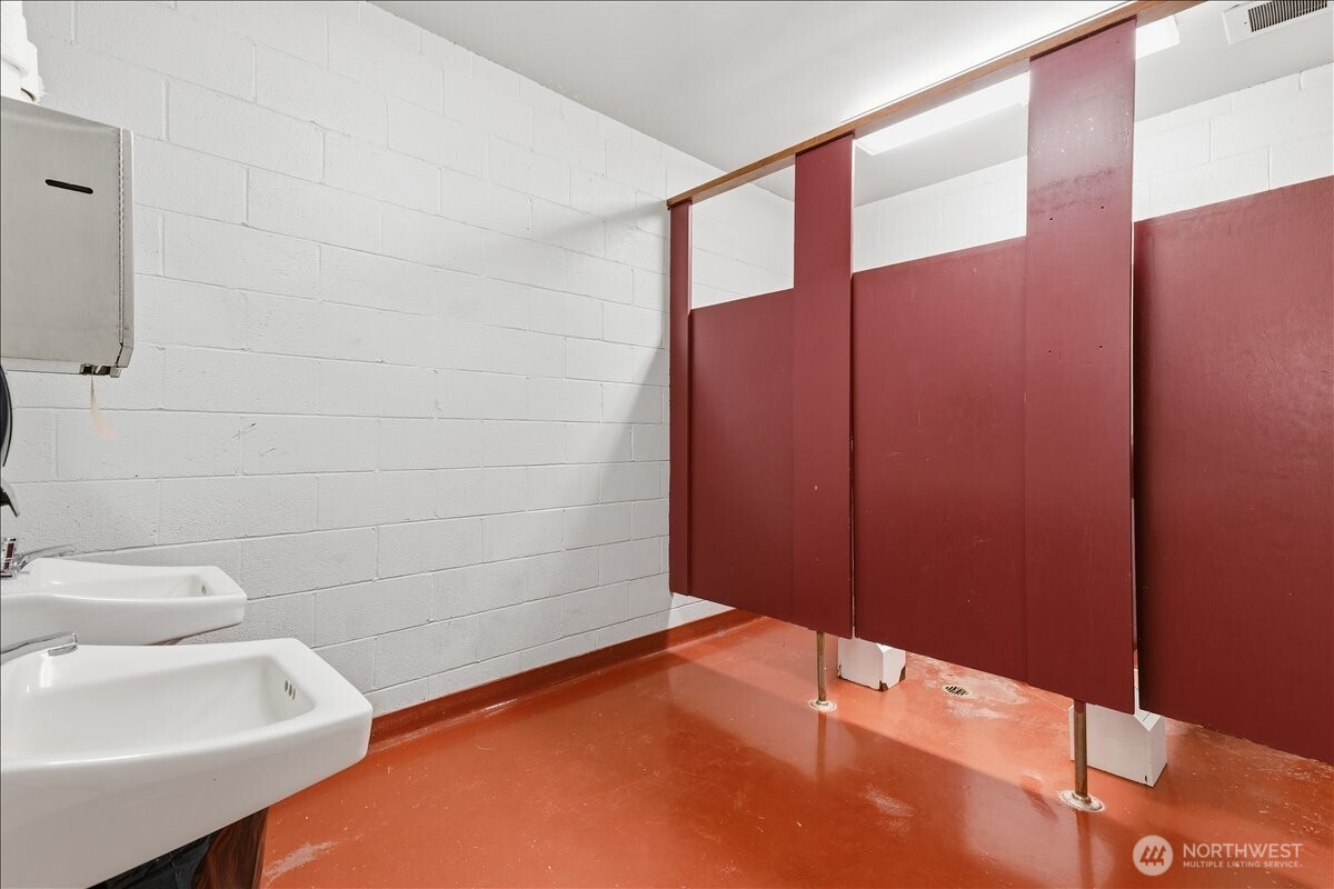 412 Federal Avenue Property Photo 23