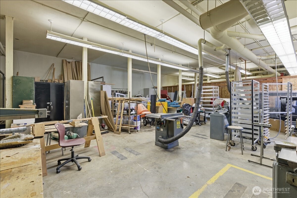412 Federal Avenue Property Photo 27