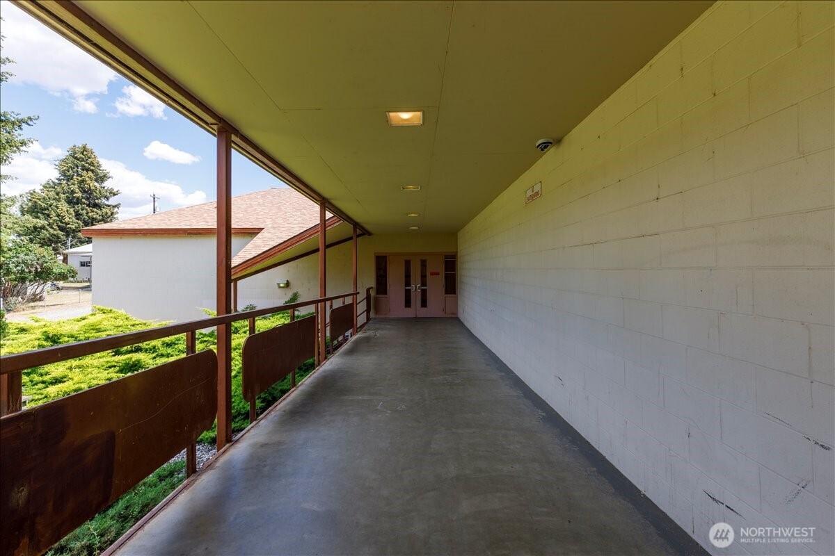 412 Federal Avenue Property Photo 33