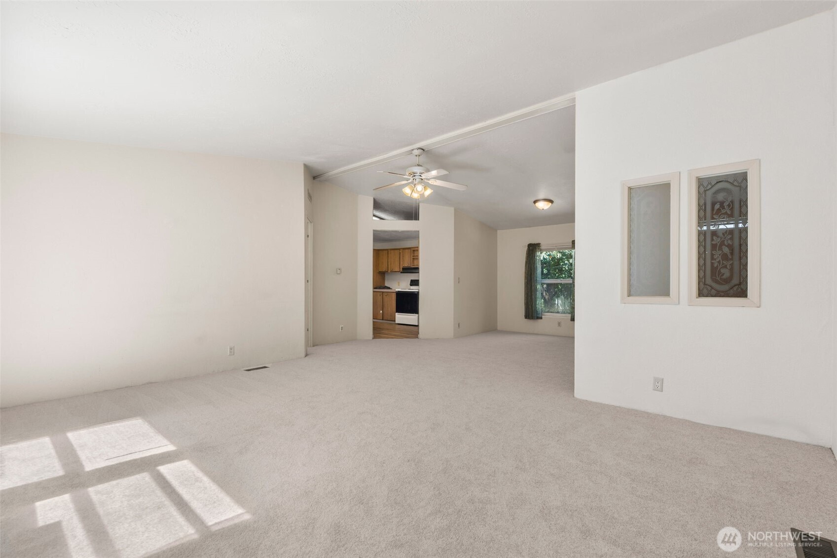 22312 92nd Avenue Ct Property Photo 3