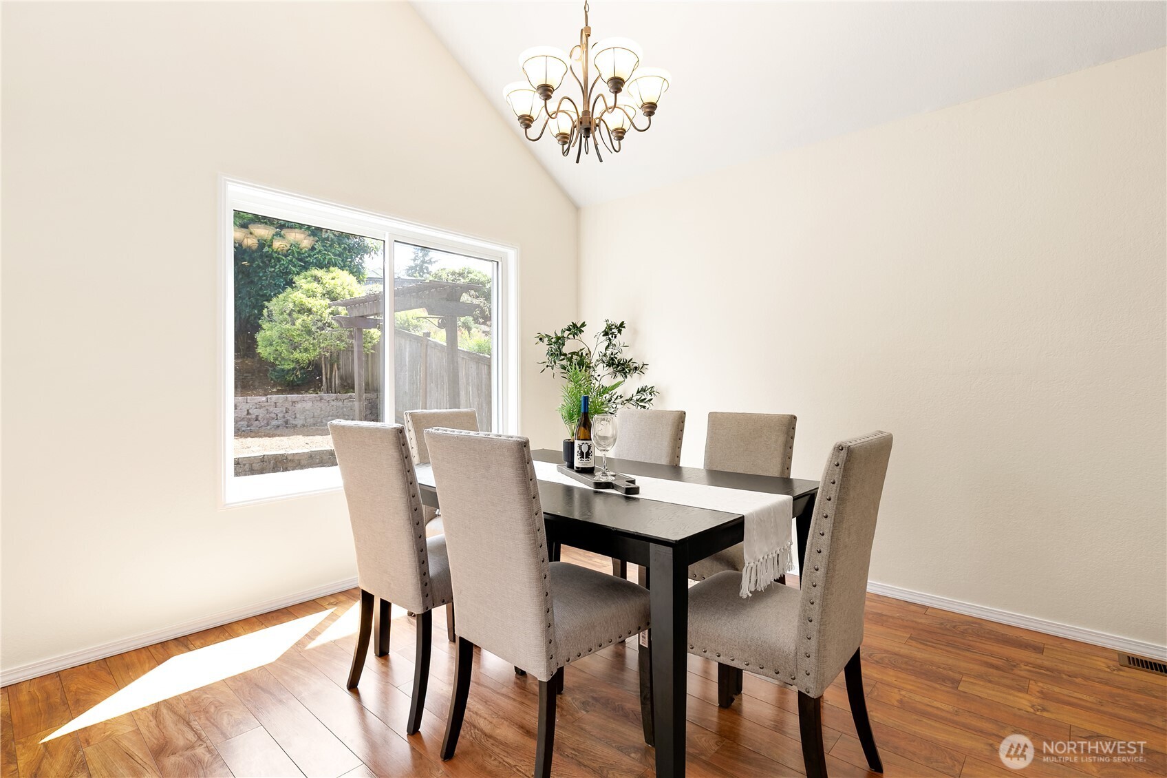 13380 122nd Place Property Photo 6