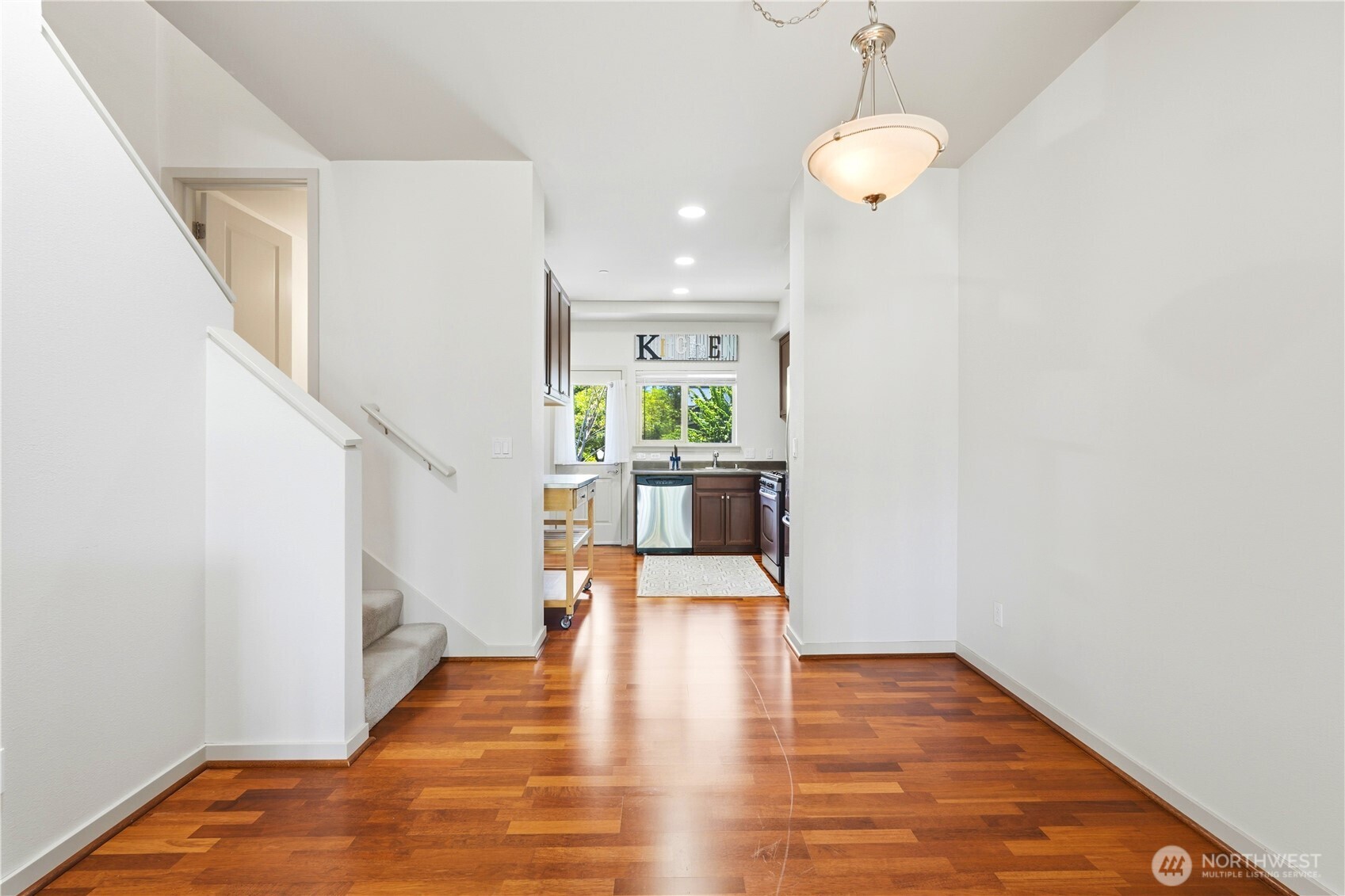 4846 Pointes Drive Property Photo 9