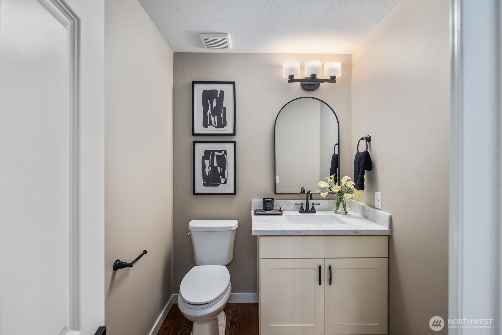 904 187th Place Property Photo 15