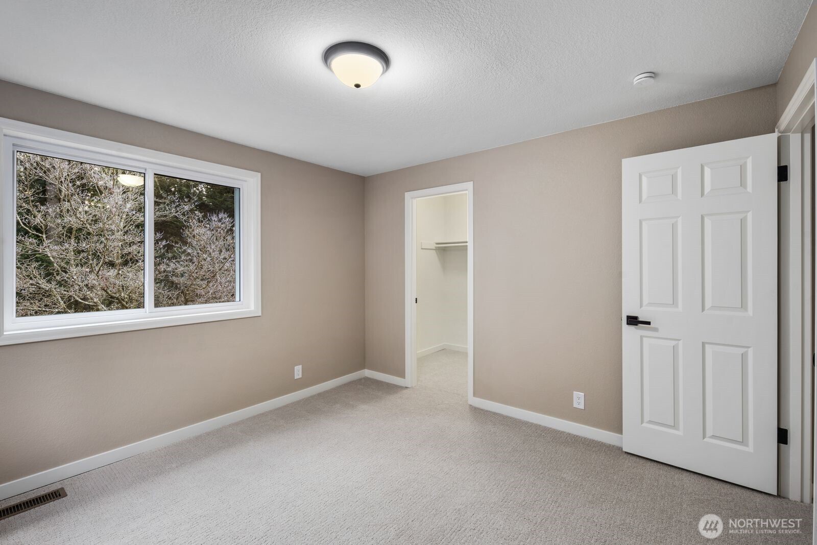 904 187th Place Property Photo 22