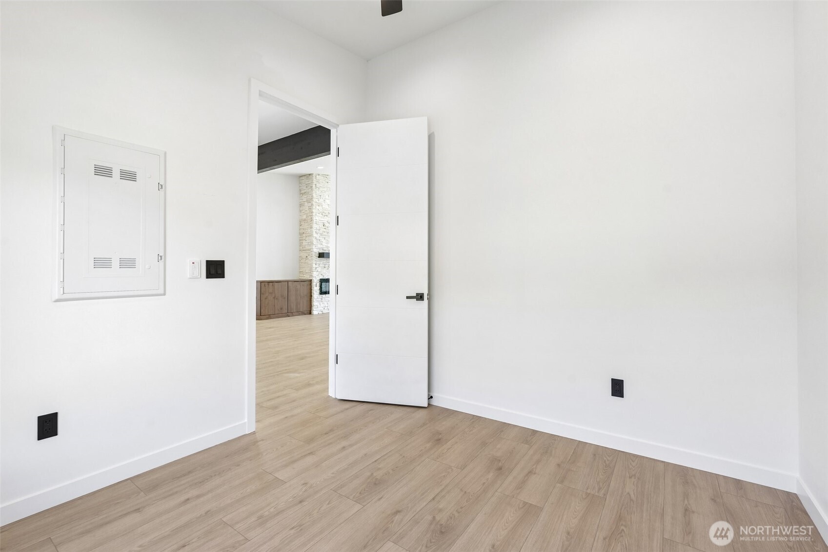 340 Anderson Drive Property Photo 15