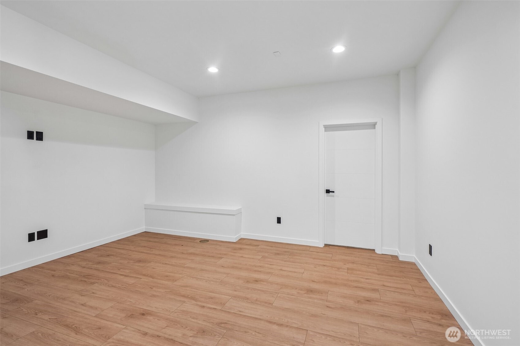 340 Anderson Drive Property Photo 27
