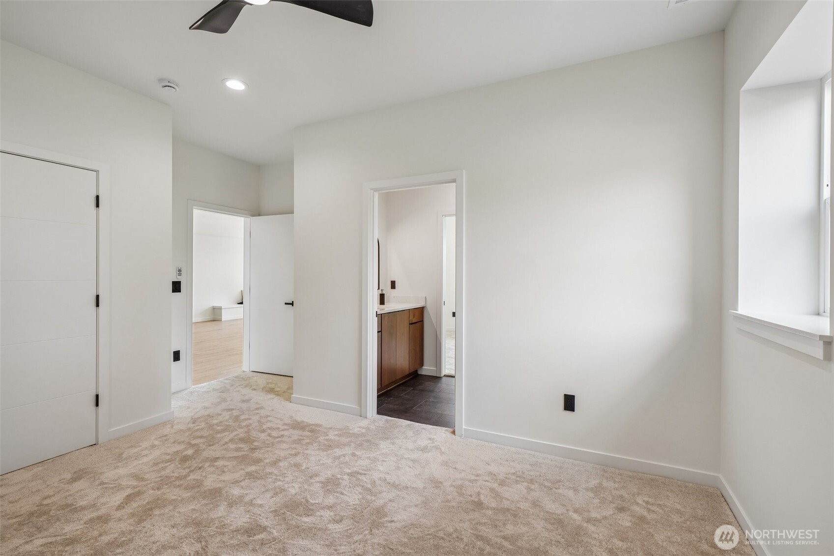 340 Anderson Drive Property Photo 31