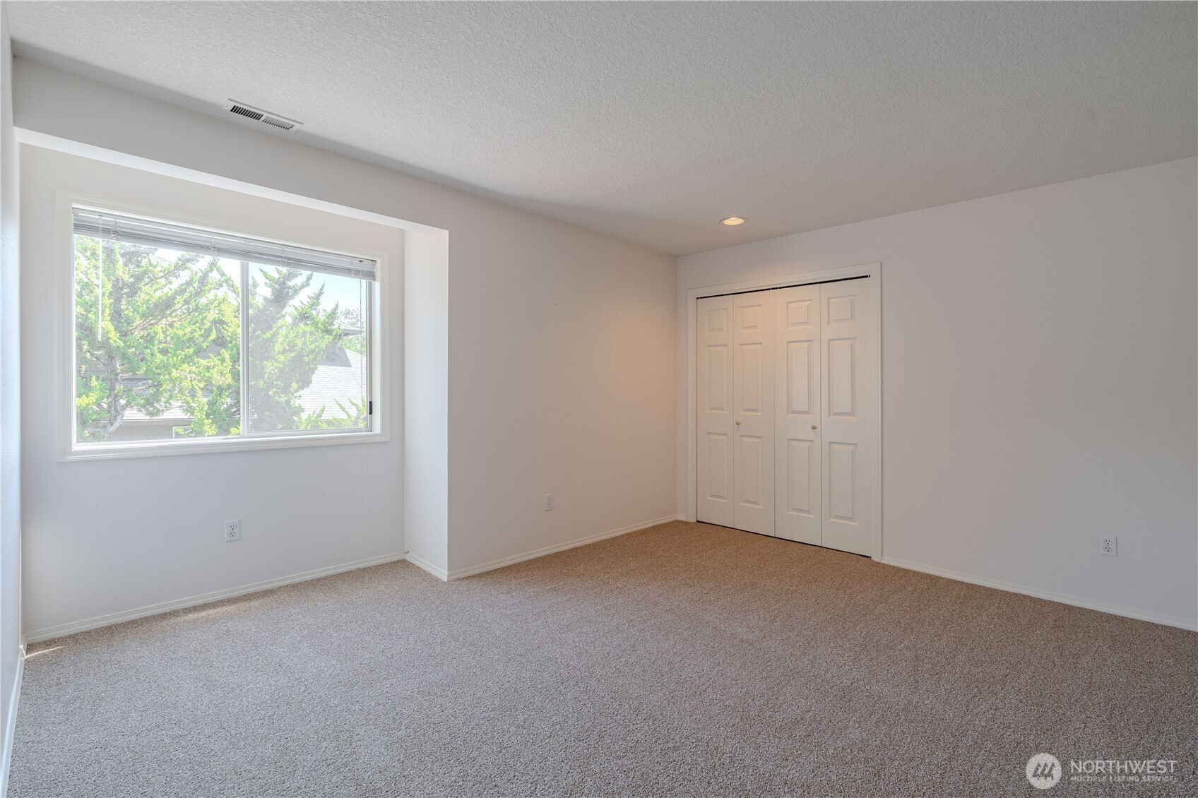 12714 Se Angus Property Photo 35