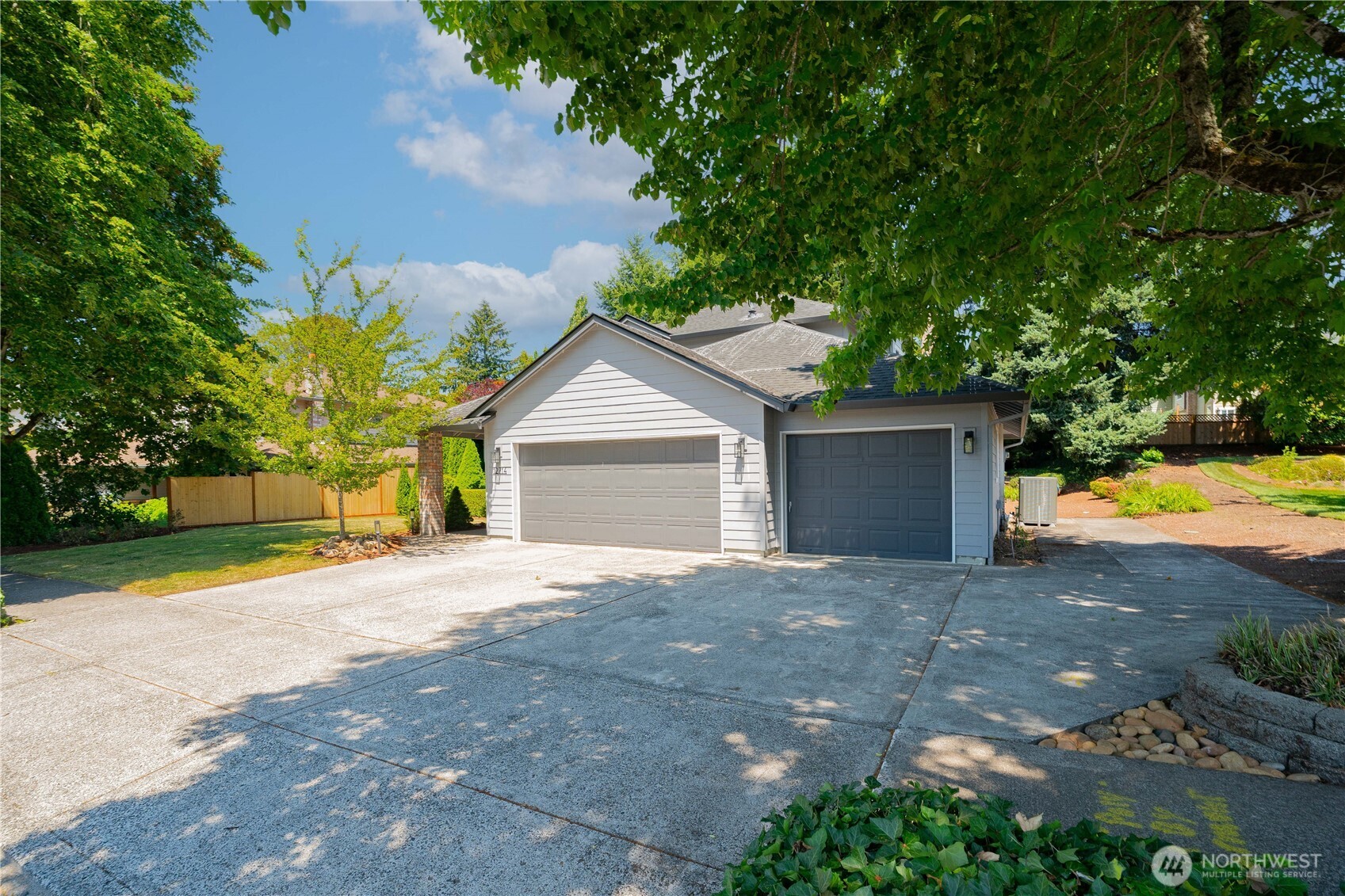 12714 Se Angus Property Photo 40