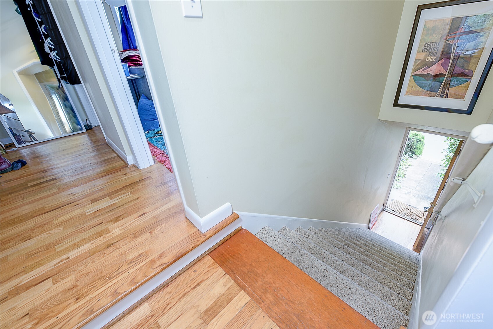 910 E Prospect Street Property Photo 18