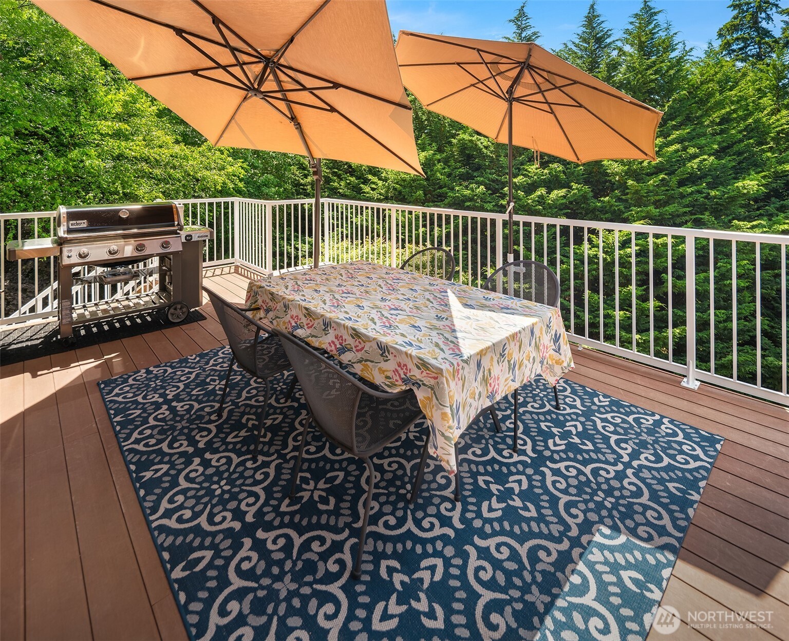 2312 Ne Solar View Court Property Photo 13