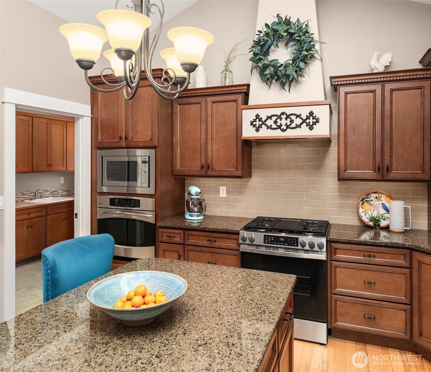 2312 Ne Solar View Court Property Photo 22