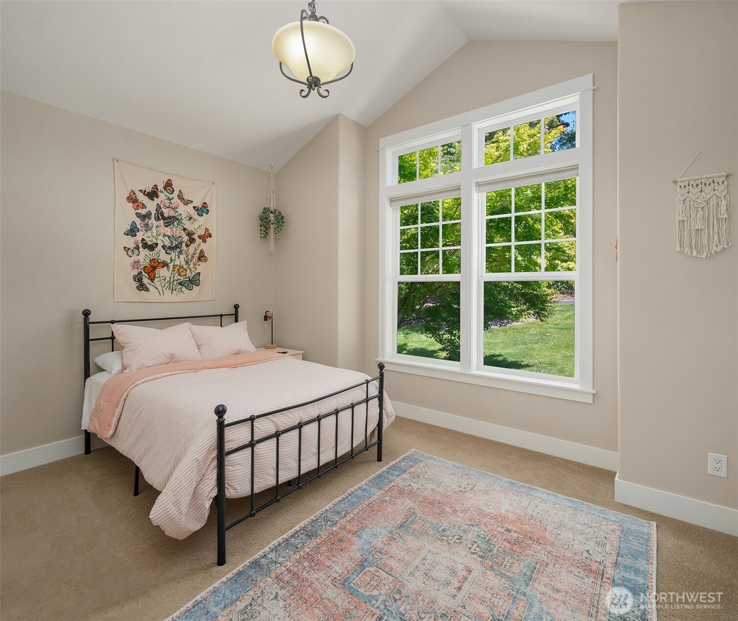 2312 Ne Solar View Court Property Photo 25
