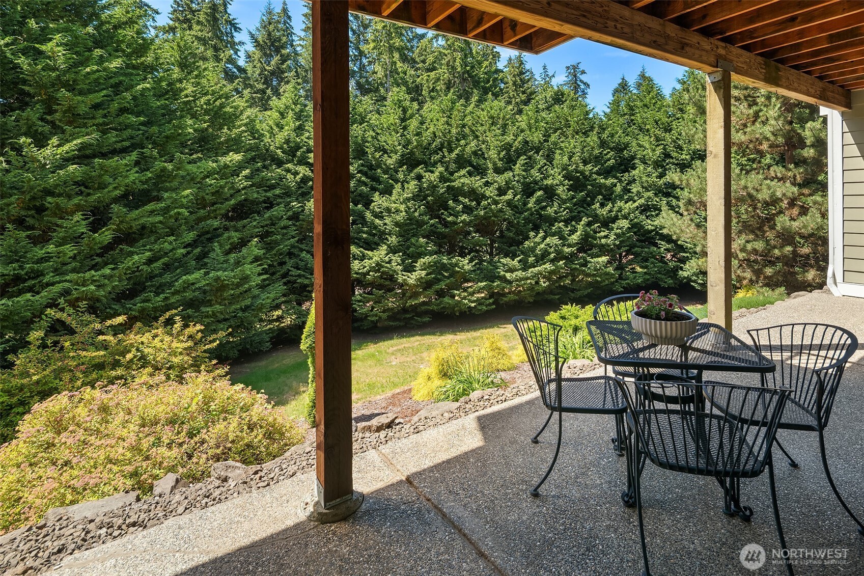 2312 Ne Solar View Court Property Photo 31