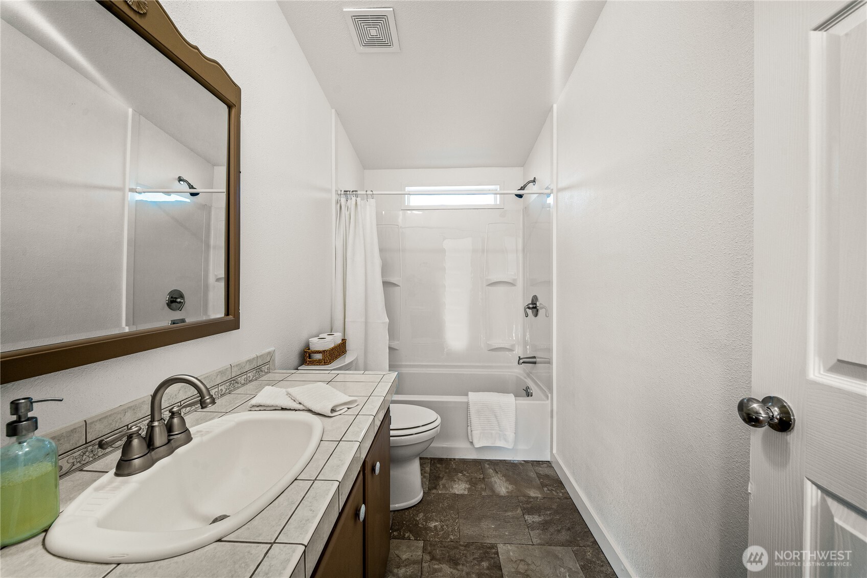 101 Faun Rae Lane Property Photo 26