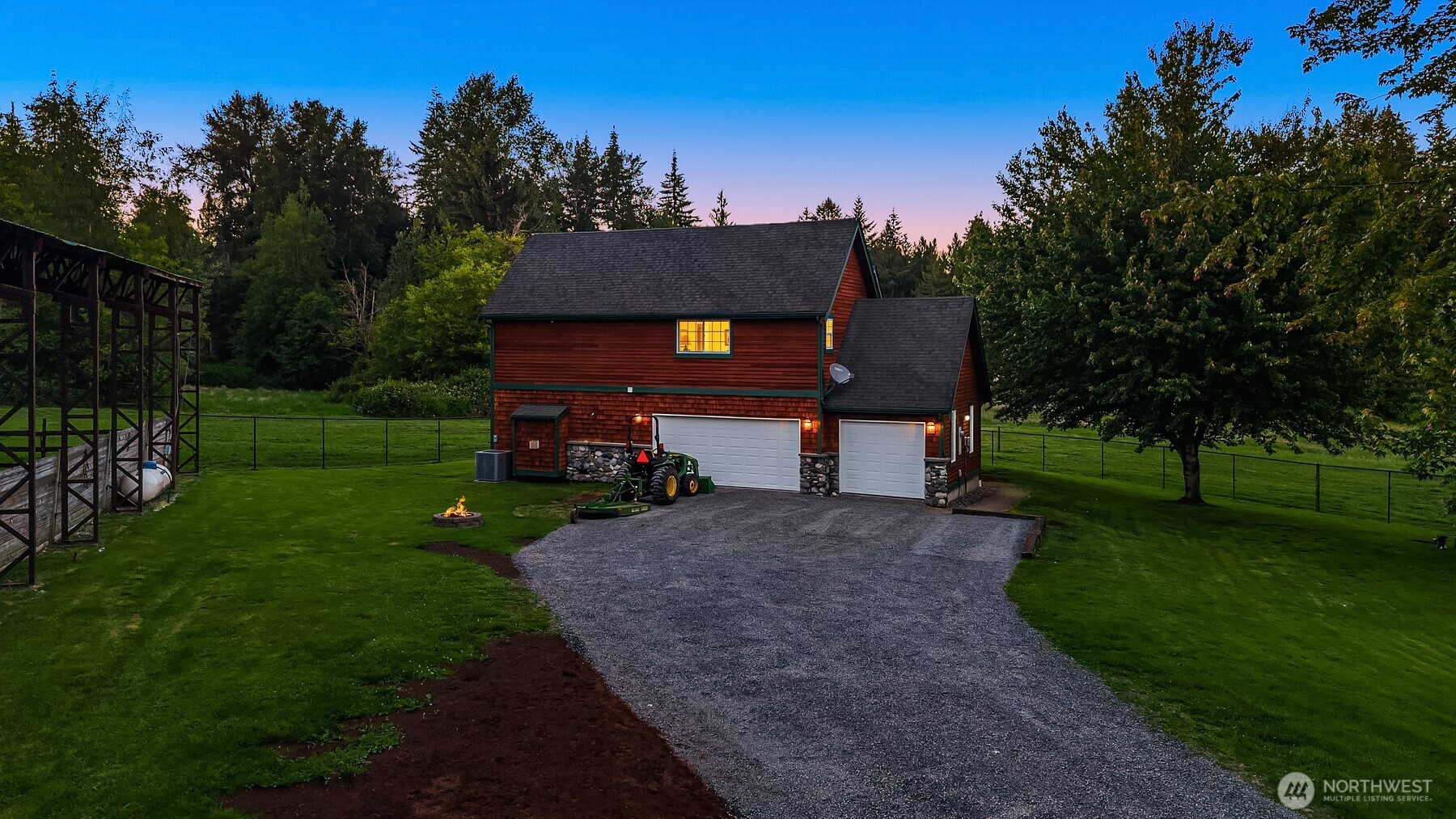 13017 44th Street Property Photo 11