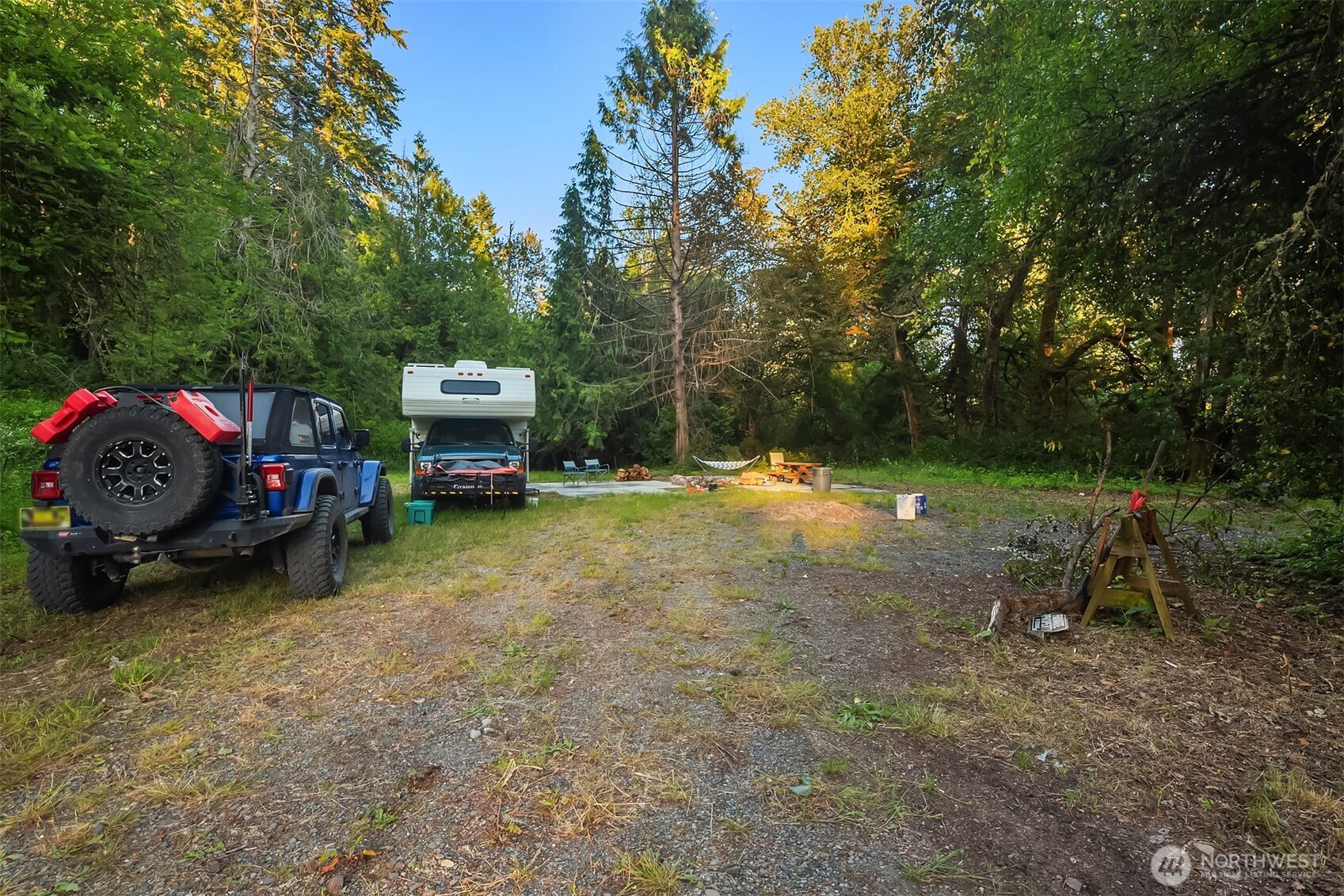 13017 44th Street Property Photo 12