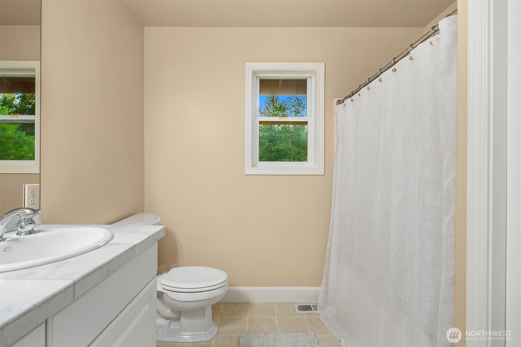 13017 44th Street Property Photo 34