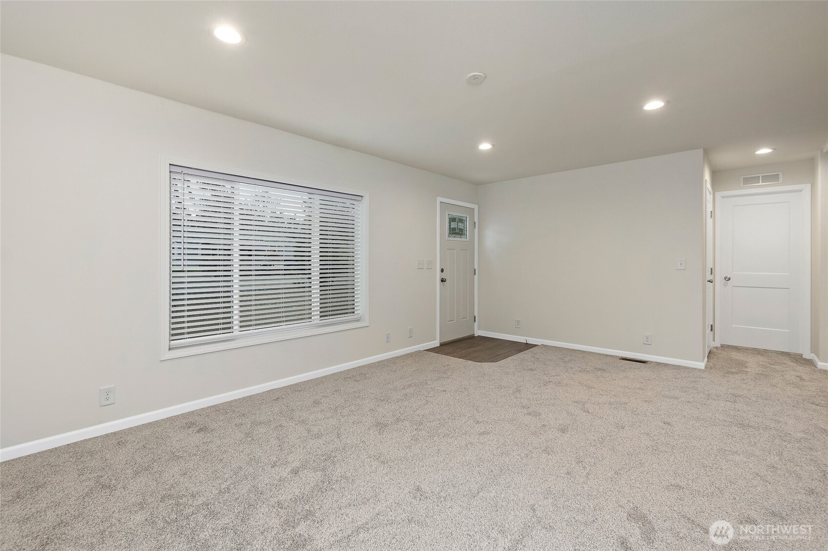 17005 Linden Court Property Photo 6